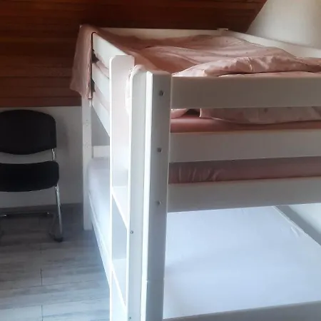 Nyaraló Alexa *